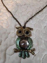 Vintage Owl Pendant Long Chain Necklace Blue Green 28&quot; Long - $315.50 MXN