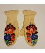 Vintage 50s Swedish Hand Knit Floral Acrylic Gloves Ladies S/M READ - $51.58 CAD