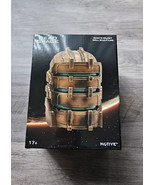 Dead Space Isaac Clarke Helmet Wall Sculpture Decor Statue Figure + LED ... - $10.99