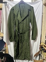 VTG USMC M-1950 Rayon And Nylon Green OD Raincoat Belted Military 36R Da... - $64.34