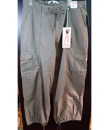 Celebrity Pink Wide Leg Parachute Pants Women&#39;s Size XL  Army Green - $301.58 MXN
