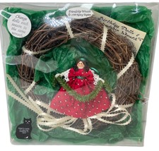 Vintage Clothespin Doll Friendship Wreath Artist Nancy Bagian Cranston RI Signed - £38.20 GBP