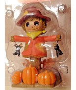 Figurine Scarecrow Girl Solar Powered Wiggles in Sunlight New Autumn Decor - £7.04 GBP