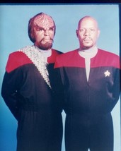 Star Trek Michael Dorn 8x10 Photo K5438 - £7.71 GBP