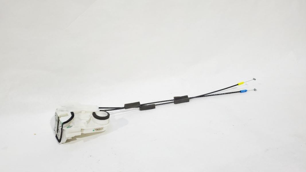 	Front Right Door Lock Actuator OEM 2020 Mitsubishi Mirage - $89.09