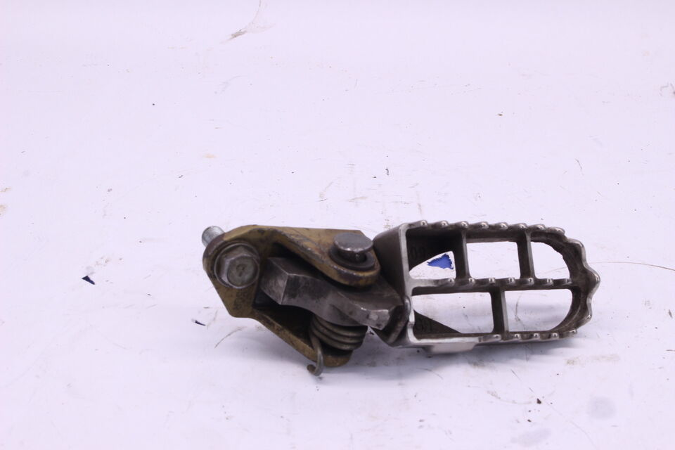2006 Suzuki Rmz450 Oem Right Foot Rest Peg p0067 - $29.69