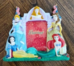 Disney Princesses Picture Frame with Aurora-Cinderella Ariel-Belle &amp; Sno... - $9.50