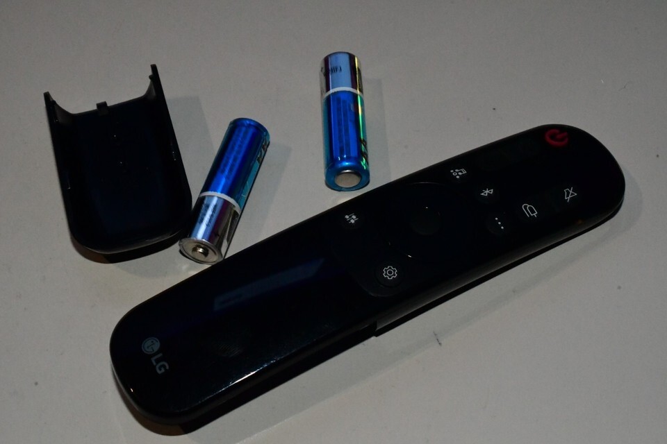 LG Eclair QP5 Remote Control Only TESTED W BATTERIES GENUINE OEM RARE - $34.20