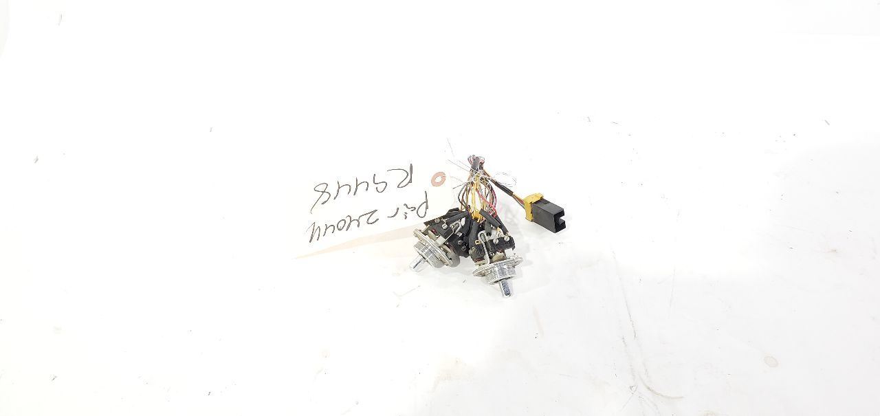 1990 Bentley Turbo R OEM Pair Left And Right Mirror Switch  - $123.75