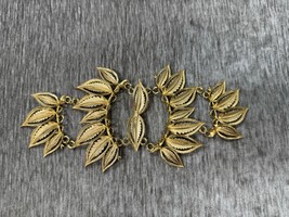 Vintage Ultra Craft Textured Leaf Shoulder Drape Brooch Pin Gold Tone St... - $49.49