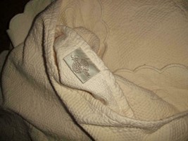 Sferra 2 Standard Ivory Scalloped Floral Embossed Standard Pillow Shams EUC - $24.97