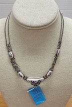 Vtg/NWT 17&quot; Silvertone w/Porcelain Accents Openwork Necklace Costume Jewelry - £7.04 GBP