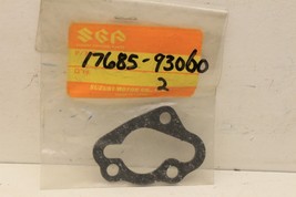 LOT of 2  Suzuki Outboard Thermostat Gaskets 17685-93060 Models 25 28 50 65 85 - £10.22 GBP