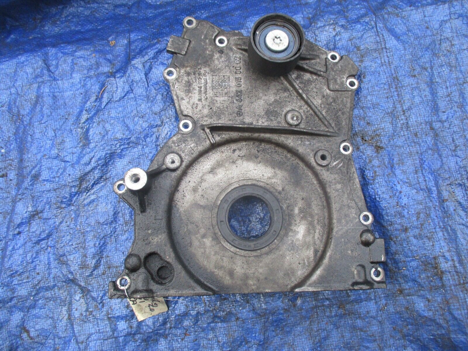 2012 Mercedes Benz GL350 diesel OEM lower timing cover A6420150002 engin... - $79.99