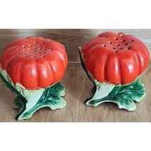 Vintage Royal Bayreuth Tomato Ceramic Salt and Pepper Shakers Japan See Pictures - £15.12 GBP