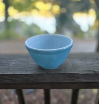 Pyrex #401 Blue Nesting Bowl. It Measures 5-3/4&quot;W x 3-1/4&quot;H There Are No... - $8.00