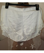 NWT New Designer Natori M Pajamas PJ&#39;s Shorts Lace Satin Silk Piece Whit... - £150.35 GBP