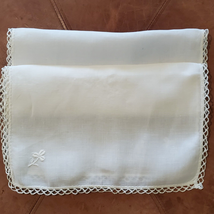 Vintage White Linen Table Runner w/ Bobbin Lace 36x14&quot; Inch - £20.00 GBP