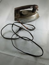 Electric Iron SEARS KENMORE Model 116.62760 Steam &amp; Dry Works 110VAC Vin... - $37.40