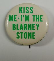 Vintage 1960s Kiss Me I&#39;m The Blarney Stone Pin Mr Favor Irish Ireland - £8.01 GBP