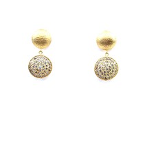 Elegant Women&#39;s 18k Yellow Gold Earrings with Satin Engraving and Natural White - £1,583.51 GBP