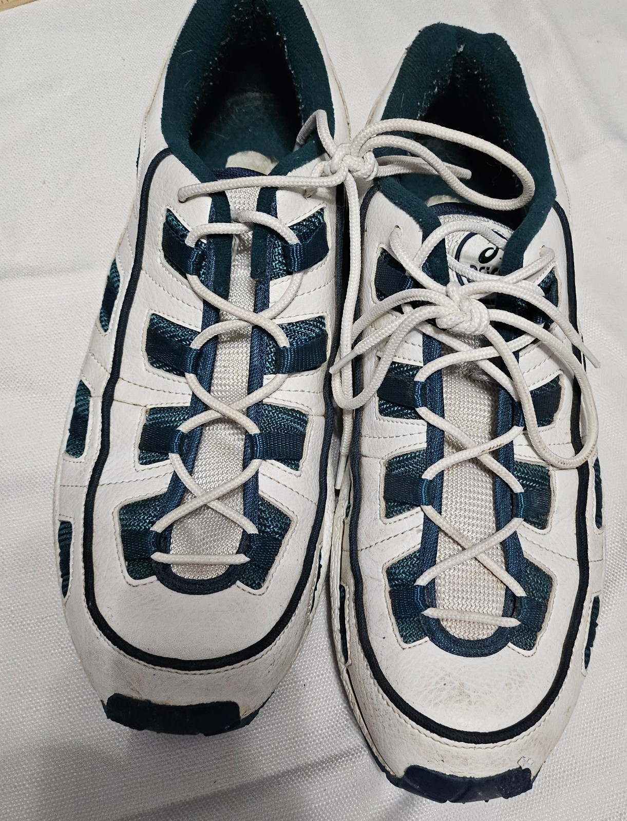 Asics Gel Cabrio Mens Athletic Shoes Size 13 White Green Accents Sneakers  - $30.00