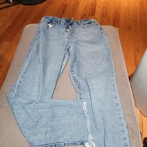 Womens Calvin Klein size 14/32 jeans, 5 button up, 32&quot;x28&quot; - £11.48 GBP
