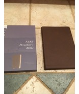 1995 NASB PREACHER&#39;S BIBLE DURABLE LAY FLAT BROWN COVER LARGE PRINT 10 P... - $745.80 MXN