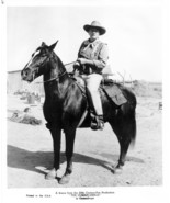 Western star JOHN WAYNE 1961 THE COMANCHEROS rare original b/w 8x10 port... - $285.40 MXN
