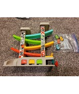 Vintage TOPBRIGHT Car Ramp, Racetrack, Parking Lot, Gas Station, &amp; 4 Cars - $19.00