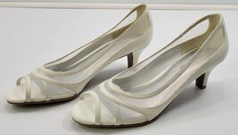 BG) Covington Woman Helen White Open Toe Mesh Pumps High Heels 8M - $11.13 CAD