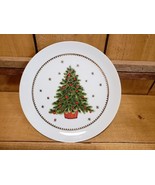 George Good Christmas Tree 7 3/4 Dessert or Salad Plate Gold Trim Japan - $19.36 CAD