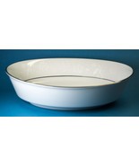 Noritake Ranier 9.5 Oval Vegetable Serving Bowl 6909 White Flowers Plati... - $35.19 CAD
