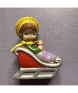 1981 Joan Walsh Anglund Christmas Ornament Girl in Sleigh Holiday Vintage - €11,14 EUR