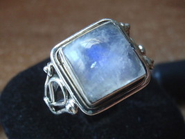 Elegant Moonstone Square Ring 925 Sterling Silver Solid and Heavy Sz 6 - £17.70 GBP