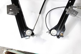 2003-09 MERCEDES W209 CLK500 CLK550 FRONT PASSENGER RIGHT WINDOW REGULATOR J3122 image 4