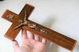 ⭐ vintage French crucifix ,religious wall cross  ⭐ - £35.20 GBP