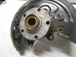Passenger Right Front Spindle/Knuckle Fits 04-05 PASSAT - $74.99