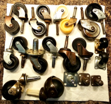 Vintage Antique Furniture Swivel Wheel Caster LOT of Parts &amp; Pieces  - $528.17 MXN