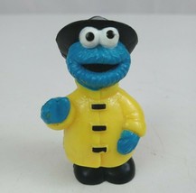 Vintage JHP Sesame Street Firefighter Cookie Monster 2&quot; Collectible Figure - £6.83 GBP