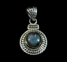 Handcrafted 925 Sterling Silver Beaded Rope Wreath Labradorite Cabochon Pendant - £18.33 GBP