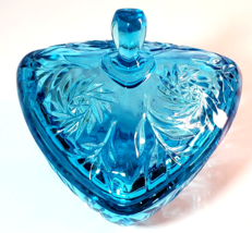 VTG Mid Century Hazel Atlas Aqua Blue Glass Triangle Pinwheel Candy Dish w/Lid - £15.26 GBP