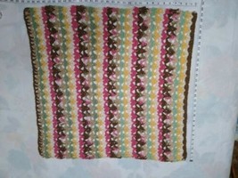 Alissa Throw Style Crochet Blanket Afghan 32x32 Green, Tan, Pink, White, Yellow  - £10.00 GBP