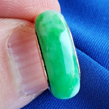 Earth mined Imperial Green Color Jadeite Jade Deco Ring Antique Solid 18k Gold - €10.579,56 EUR