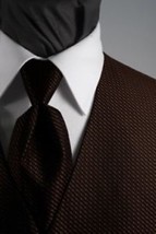 Brand New Luxury Venetian Pattern Tuxedo Vest &amp; Necktie - $205.38 CAD