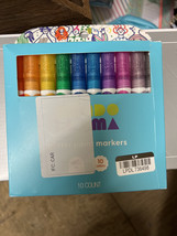 Ripped package- 10ct Glitter Paint Markers Bullet Tip - Mondo Llama - £10.34 GBP