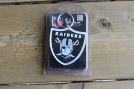 NEW 2008 Official NFL Oakland Raiders Keychain - £4.66 GBP