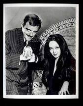 8 x 10 press photo ADDAMS FAMILY - MORTICIA &amp; GOMEZ - $13.81