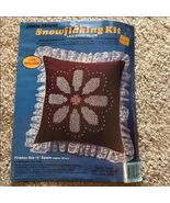 Snowflaking kit lace edged pillow craft - $87.73 MXN