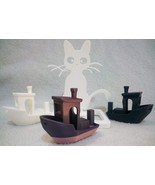 3D Cat Phone Holder Printed Figurine and 3D Printed Benchy Boats 13# - $452.35 MXN